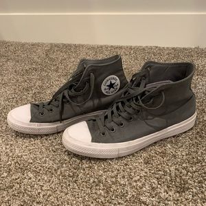 COPY - Converse 2 High Tops grey size 9.5